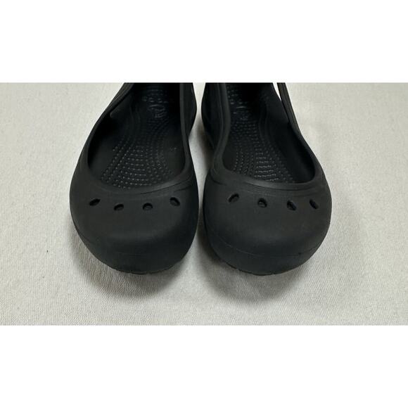 Women’s Crocs Kadee Comfort Closed Toe Ballet Flat Arch Support Black EUC Size 7 - Picture 4 of 7